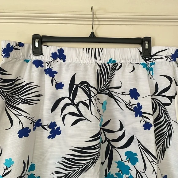 Liz Claiborne Floral Tiered Skirt, XXL - Picture 3 of 5